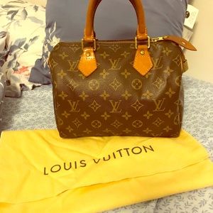 Louis Vuitton Speedy 25